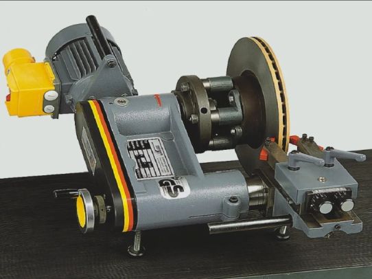 Станок для проточки тормозных дисков из Китая поставка с ПЭК Гуанчжоу 