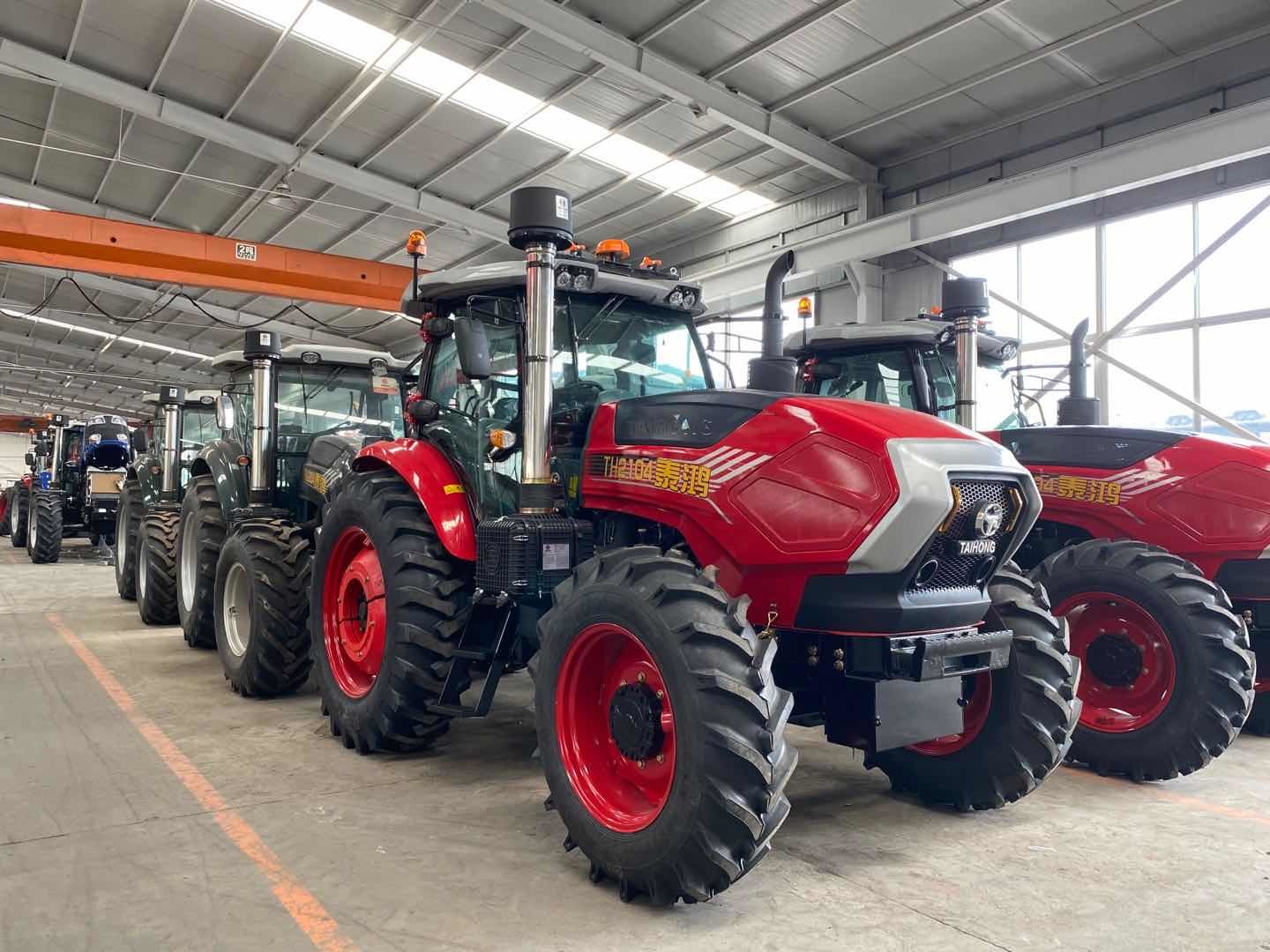 Доставка тракторов из Китая в Россию через ПЭК Китай Гуанчжоу