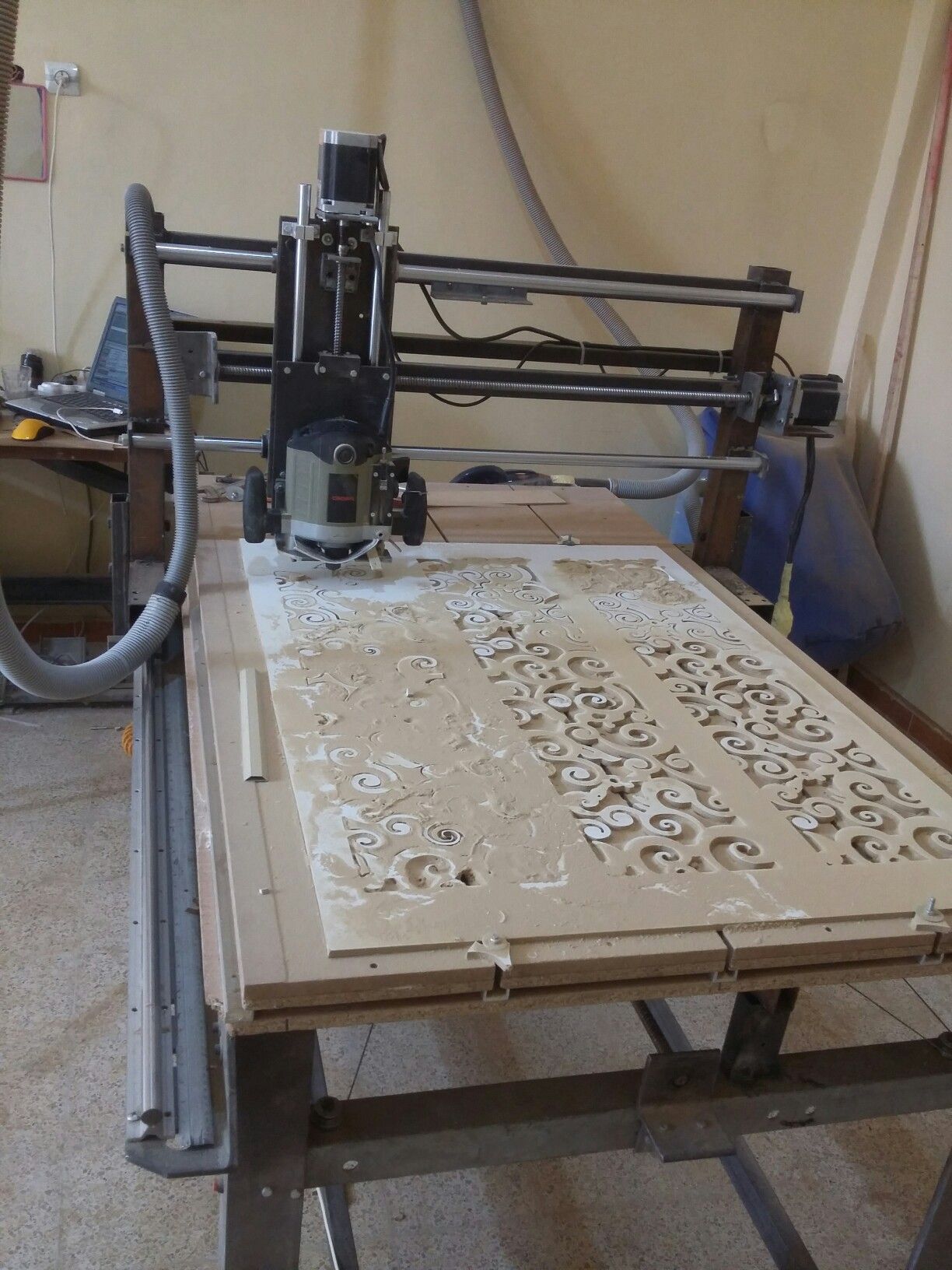 Доставка из Китая в Россию фрезерного станка для мебели  через ПЭК  Гуанчжоу Китай