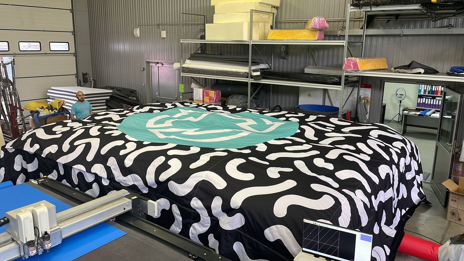 Доставка из Китая в Россию аэроподушки для прыжков через ПЭК  Гуанчжоу Китай